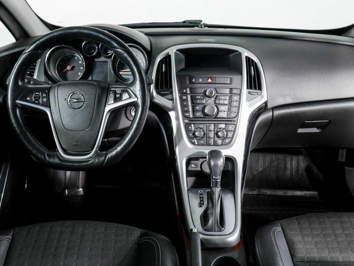 Купить Opel Astra GTC, 2013, 181 413 км, фото №8