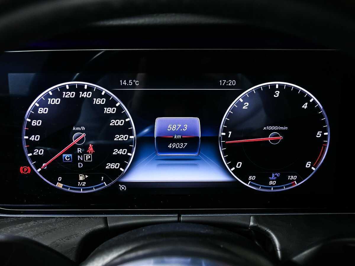 Купить Mercedes-Benz E-Класс 220 d, 2018, 49 037 км, фото №10