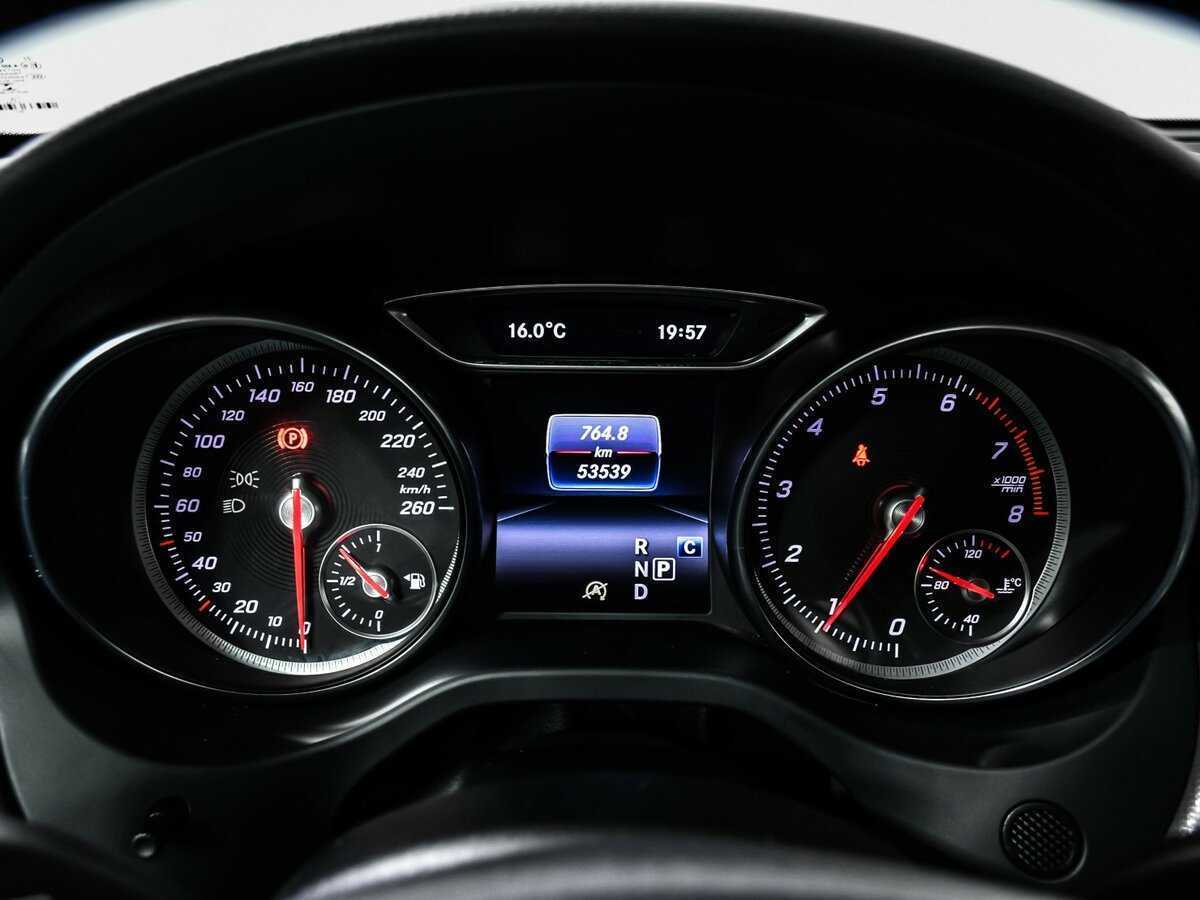 Купить Mercedes-Benz GLA 200, 2018, 53 539 км, фото №10