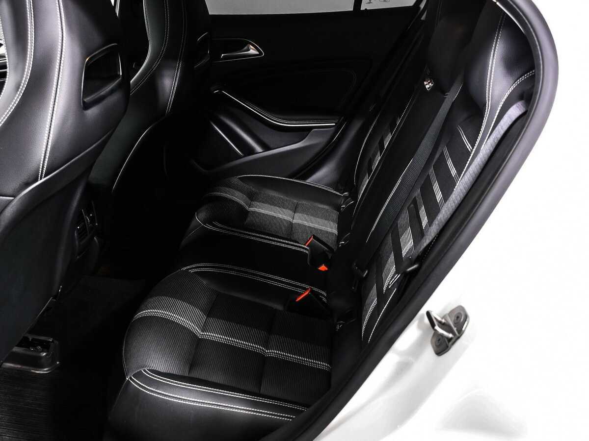 Купить Mercedes-Benz GLA 200, 2018, 53 539 км, фото №13