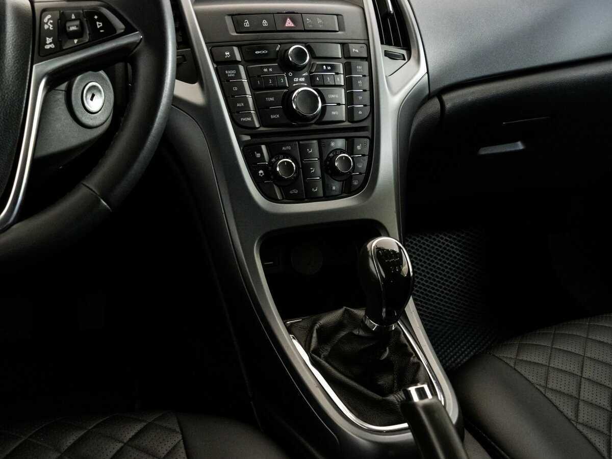 Купить Opel Astra GTC, 2011, 105 476 км, фото №12