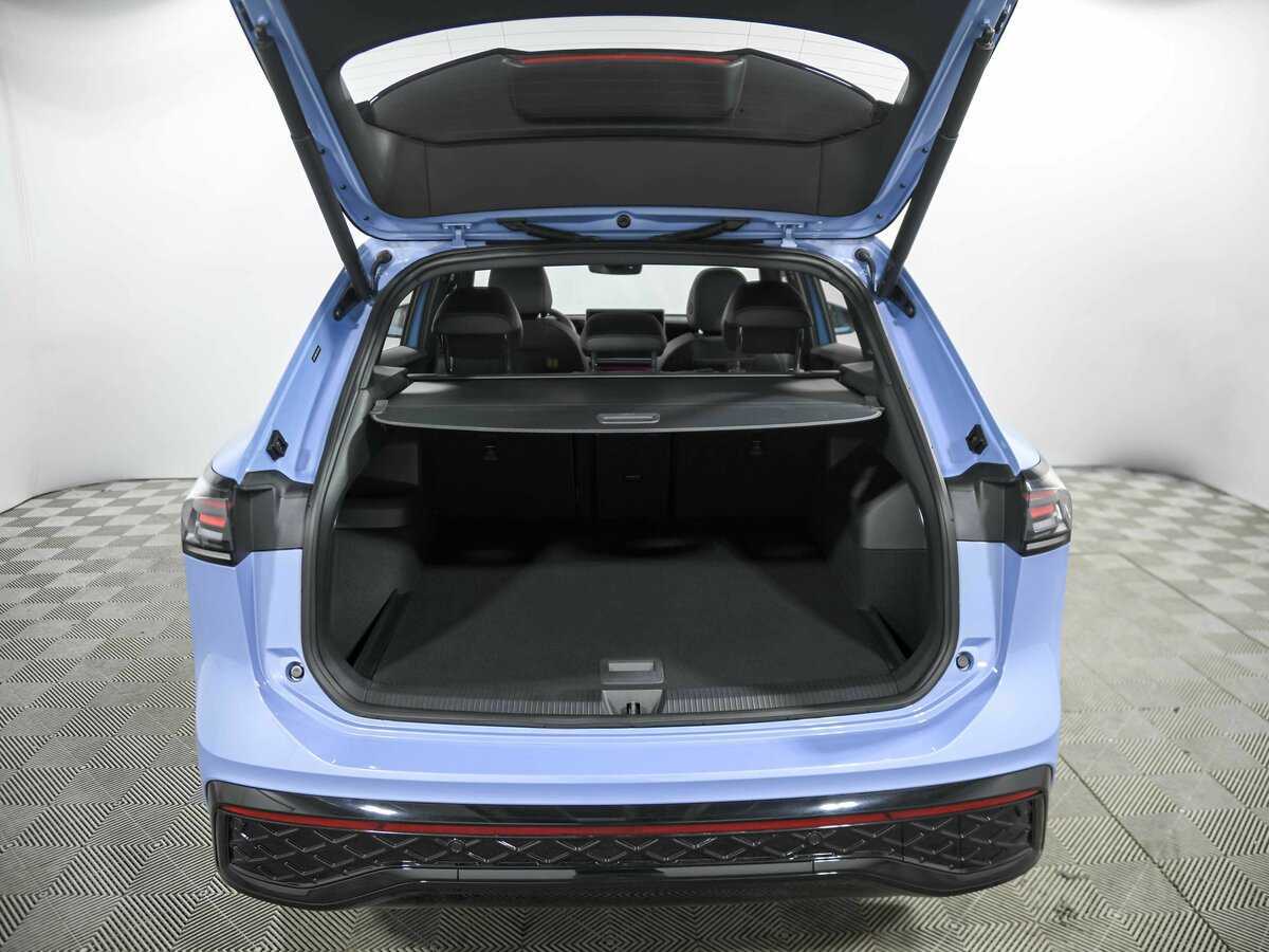 Купить Volkswagen Tiguan L Pro, 2024, 230 км, фото №23