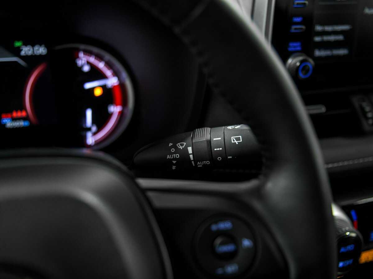 Купить Toyota RAV4, 2021, 40 468 км, фото №10