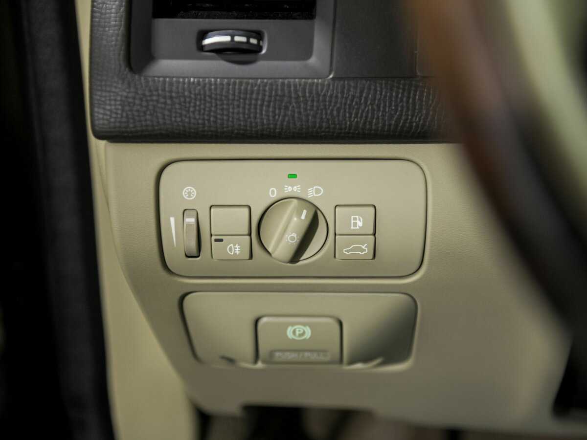 Купить Volvo XC60, 2010, 231 700 км, фото №12