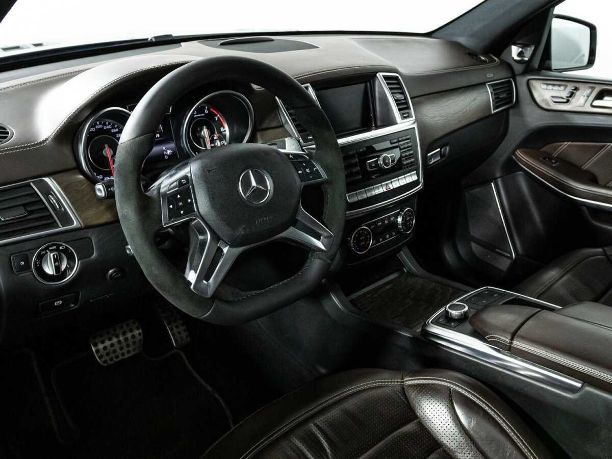 Купить Mercedes-Benz GL-Класс AMG 63 AMG, 2013, 181 075 км, фото №9