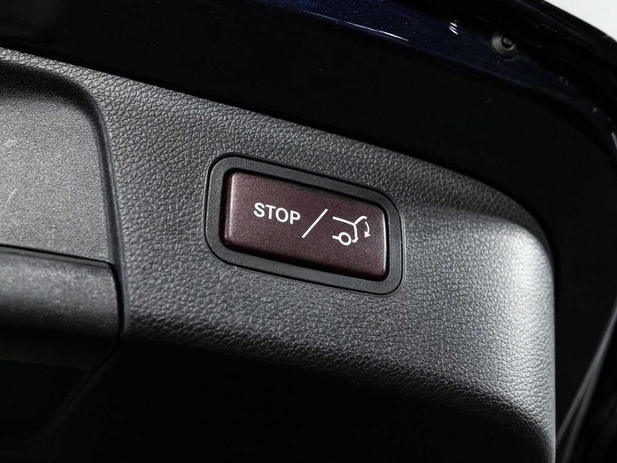 Купить Mercedes-Benz GLA 200, 2017, 128 928 км, фото №16