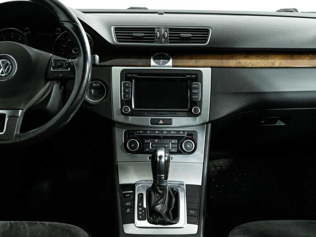 Купить Volkswagen Passat, 2011, 178 634 км, фото №14