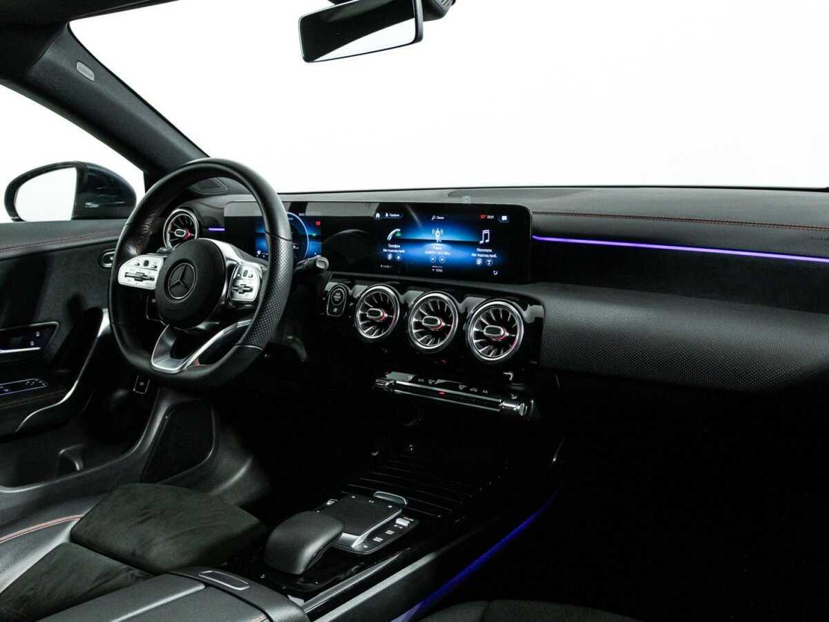 Купить Mercedes-Benz CLA 200, 2020, 15 928 км, фото №9