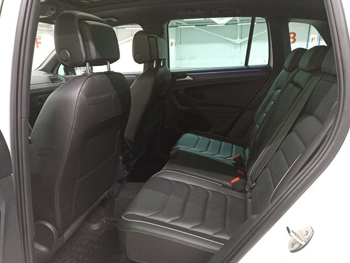 Купить Volkswagen Tiguan, 2021, 35 955 км, фото №12