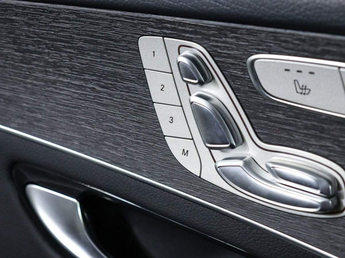 Купить Mercedes-Benz GLC Coupe 300, 2021, 42 000 км, фото №19