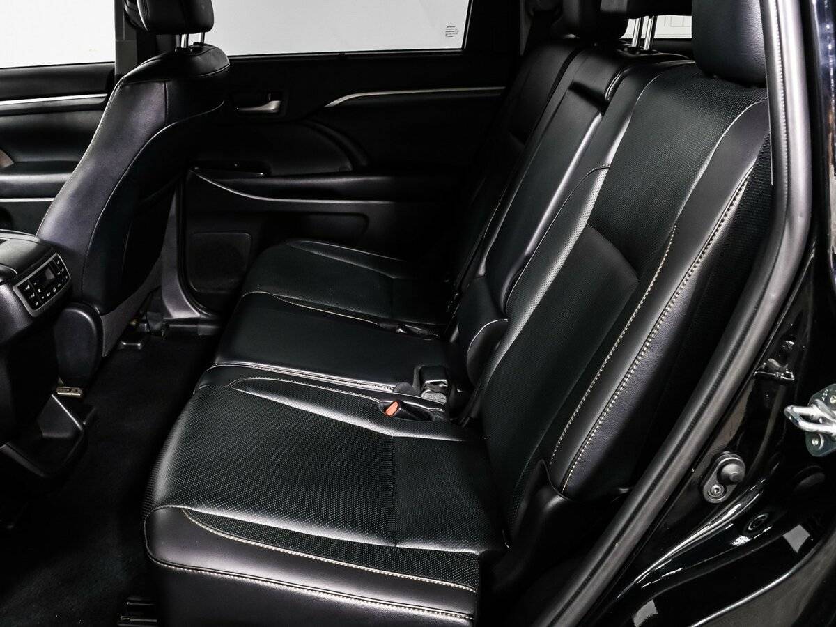 Купить Toyota Highlander, 2019, 117 820 км, фото №12