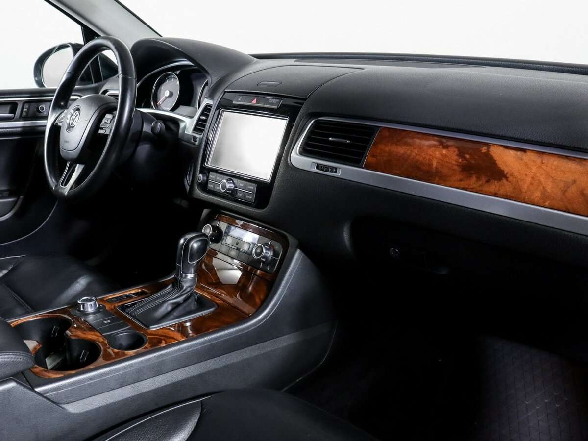 Купить Volkswagen Touareg, 2010, 251 534 км, фото №9