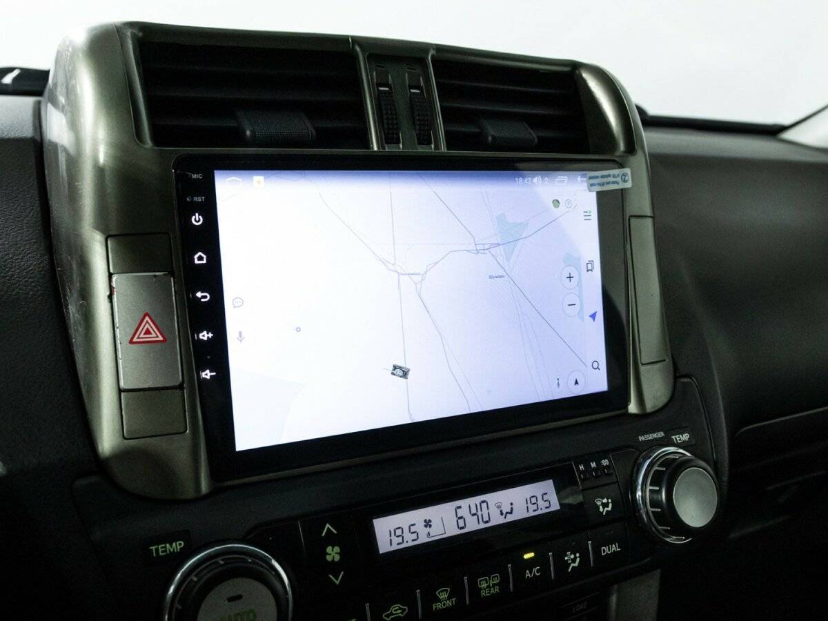 Купить Toyota Land Cruiser Prado, 2011, 193 336 км, фото №17