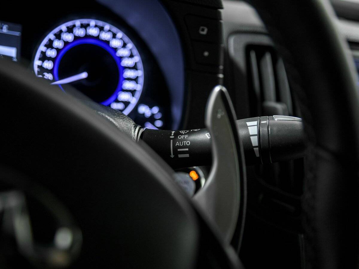 Купить Infiniti G25, 2013, 233 307 км, фото №10