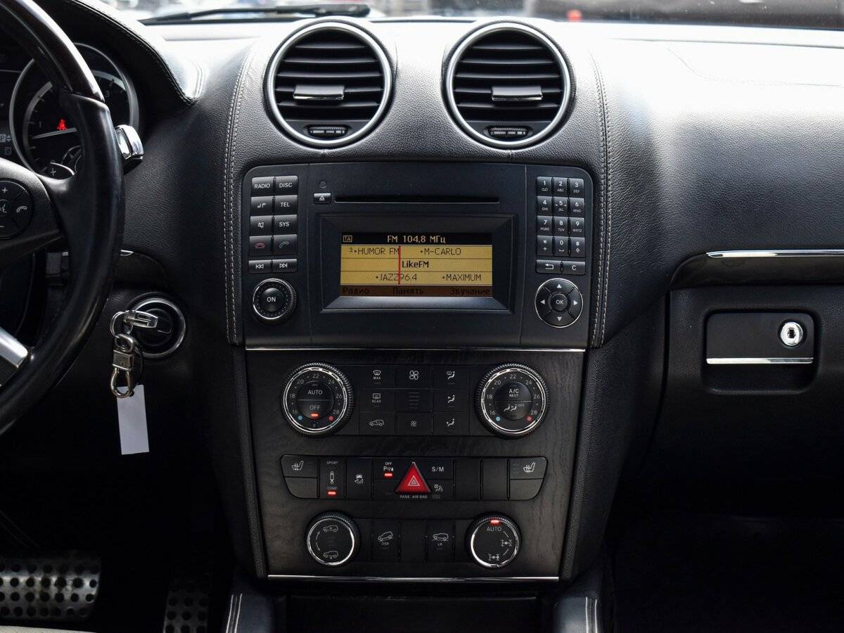 Купить Mercedes-Benz GL-Класс 350, 2012, 172 944 км, фото №16