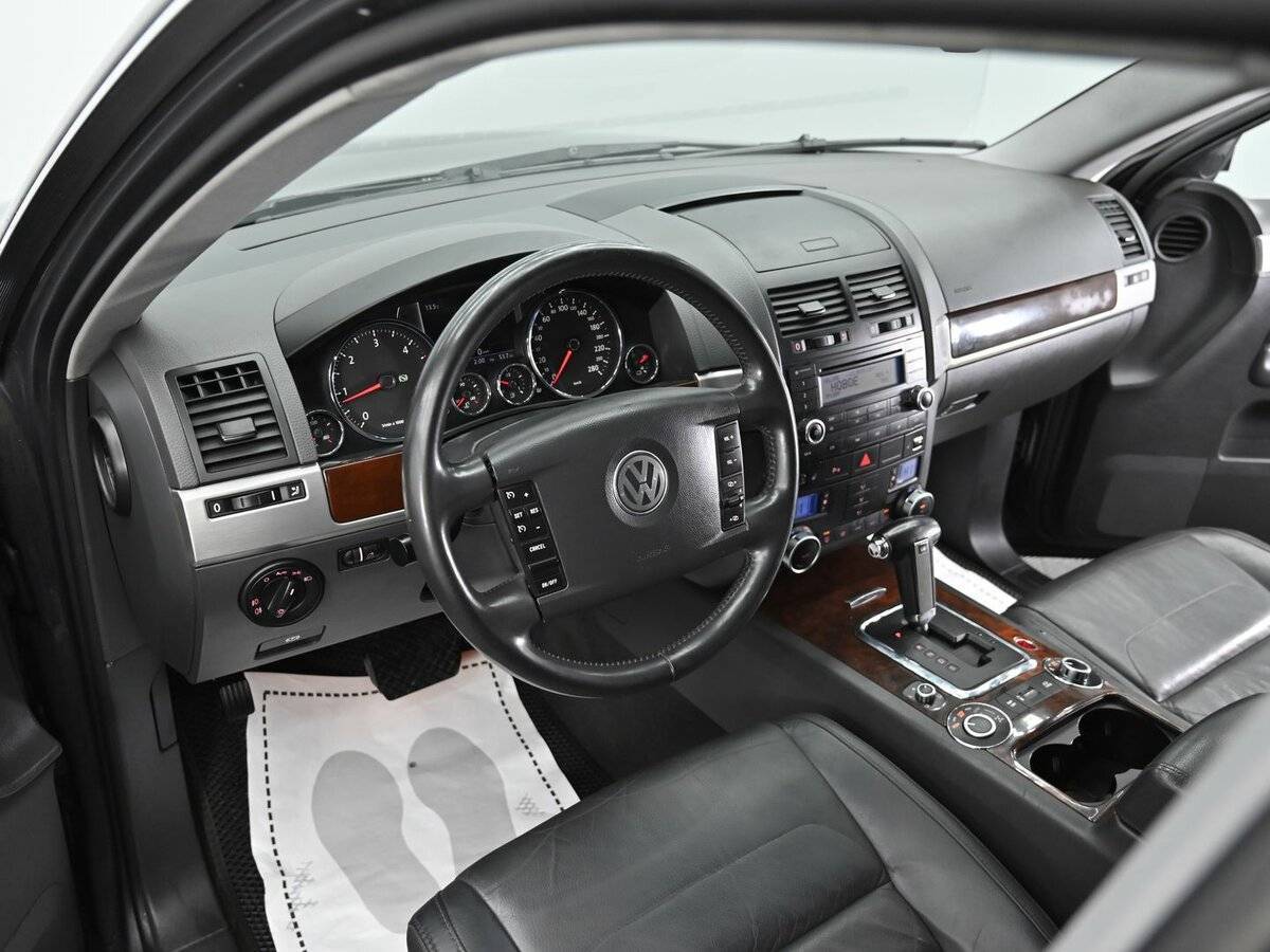 Купить Volkswagen Touareg, 2010, 174 000 км, фото №8