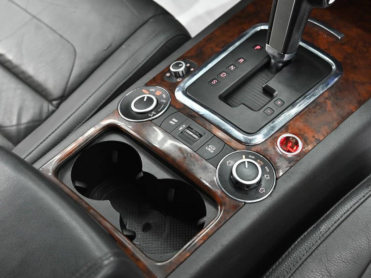 Купить Volkswagen Touareg, 2010, 174 000 км, фото №12