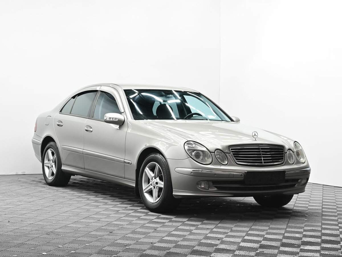 Mercedes-Benz E-Класс