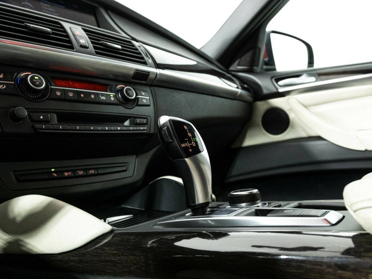 Купить BMW X6 30d, 2013, 136 179 км, фото №23