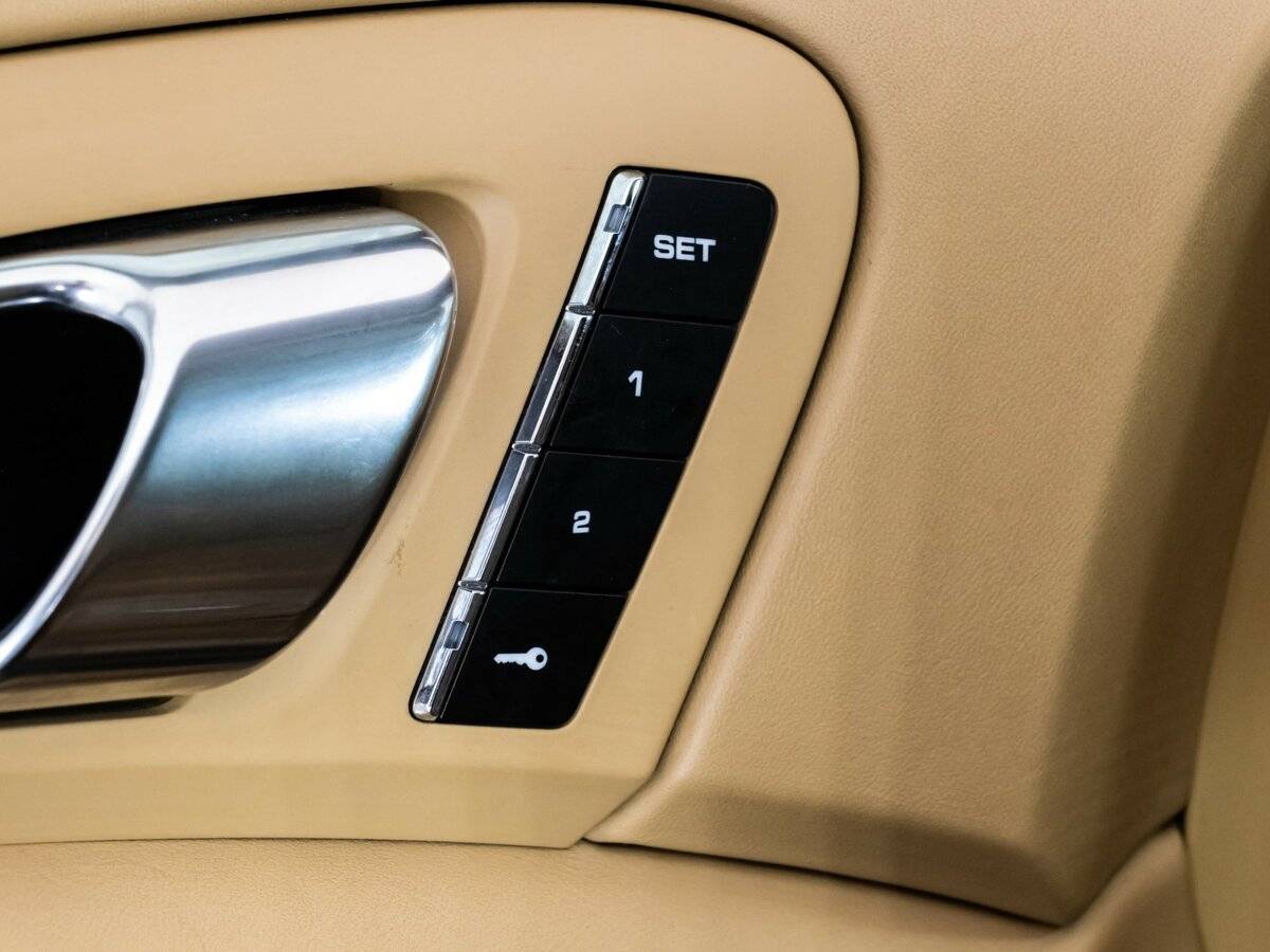 Купить Porsche Cayenne Diesel, 2016, 307 742 км, фото №17