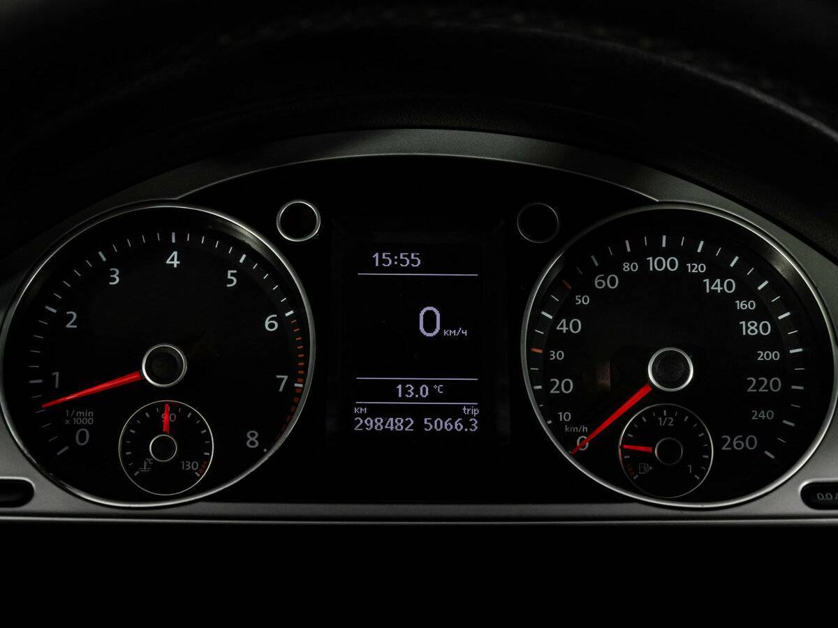 Купить Volkswagen Passat, 2011, 298 479 км, фото №14