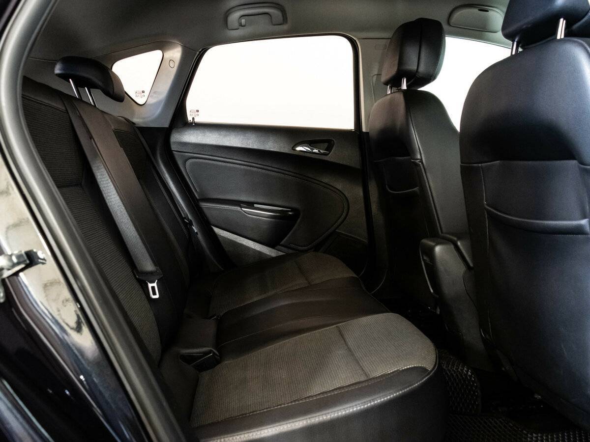 Купить Opel Astra, 2011, 153 174 км, фото №14