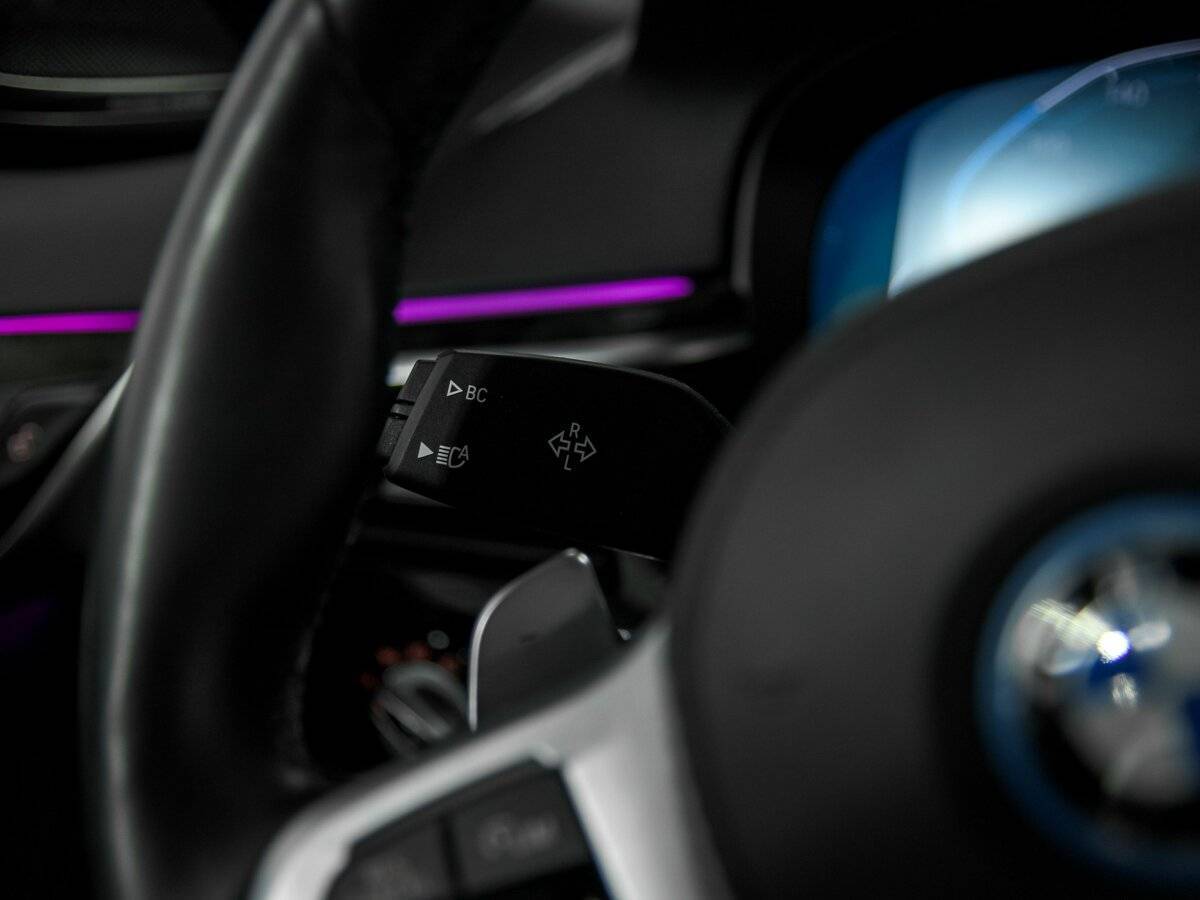 Купить BMW 5 серии 530e xDrive, 2022, 12 751 км, фото №9