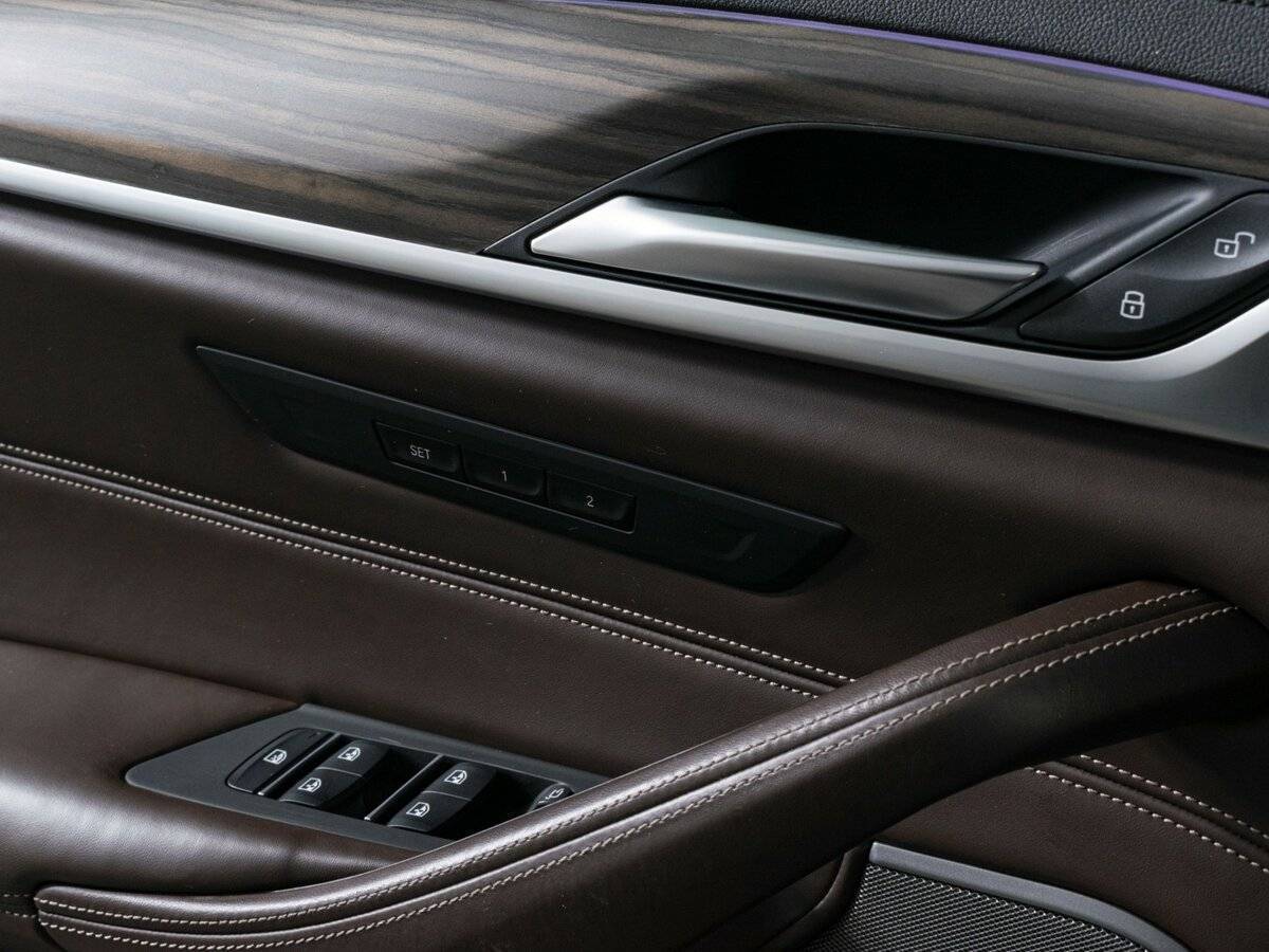 Купить BMW 5 серии 530d xDrive, 2018, 110 250 км, фото №20