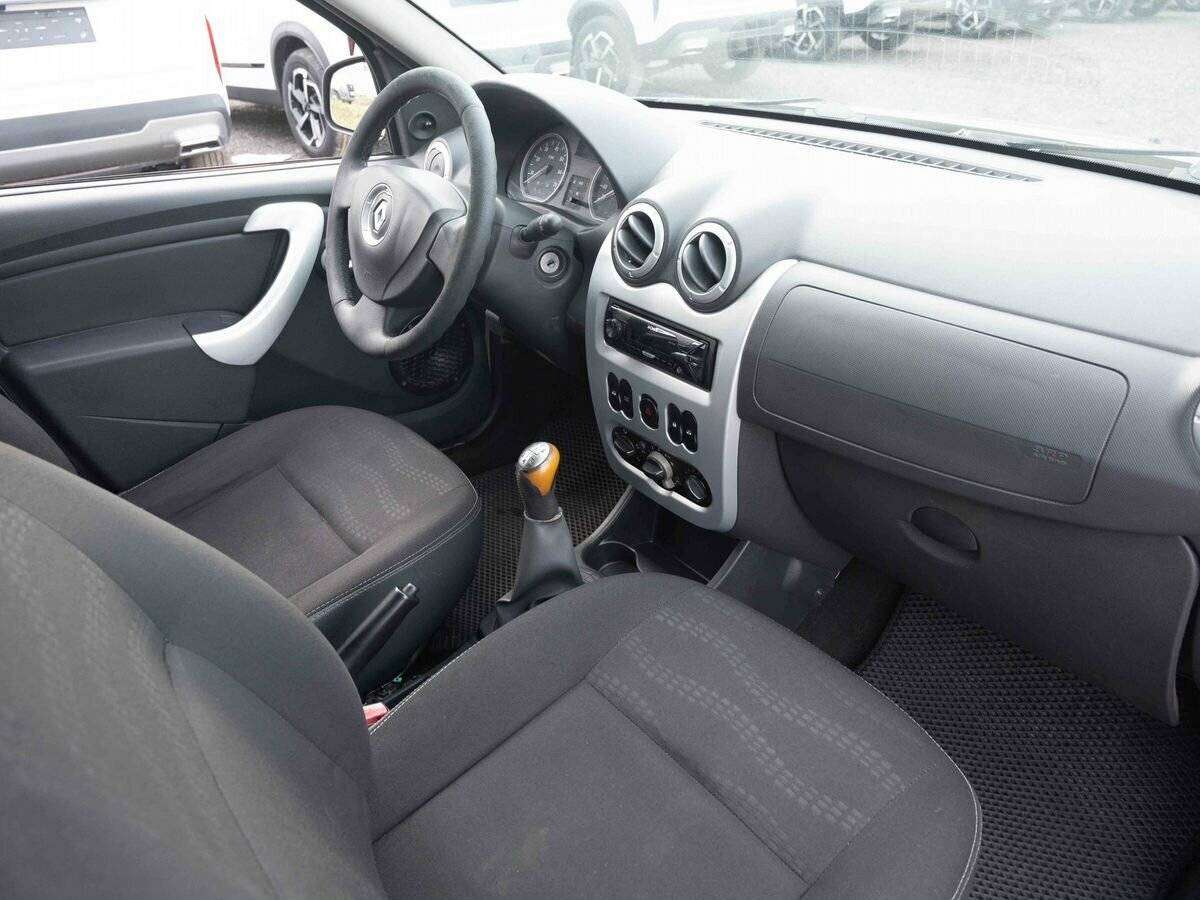 Купить Renault Sandero Stepway, 2011, 308 000 км, фото №11