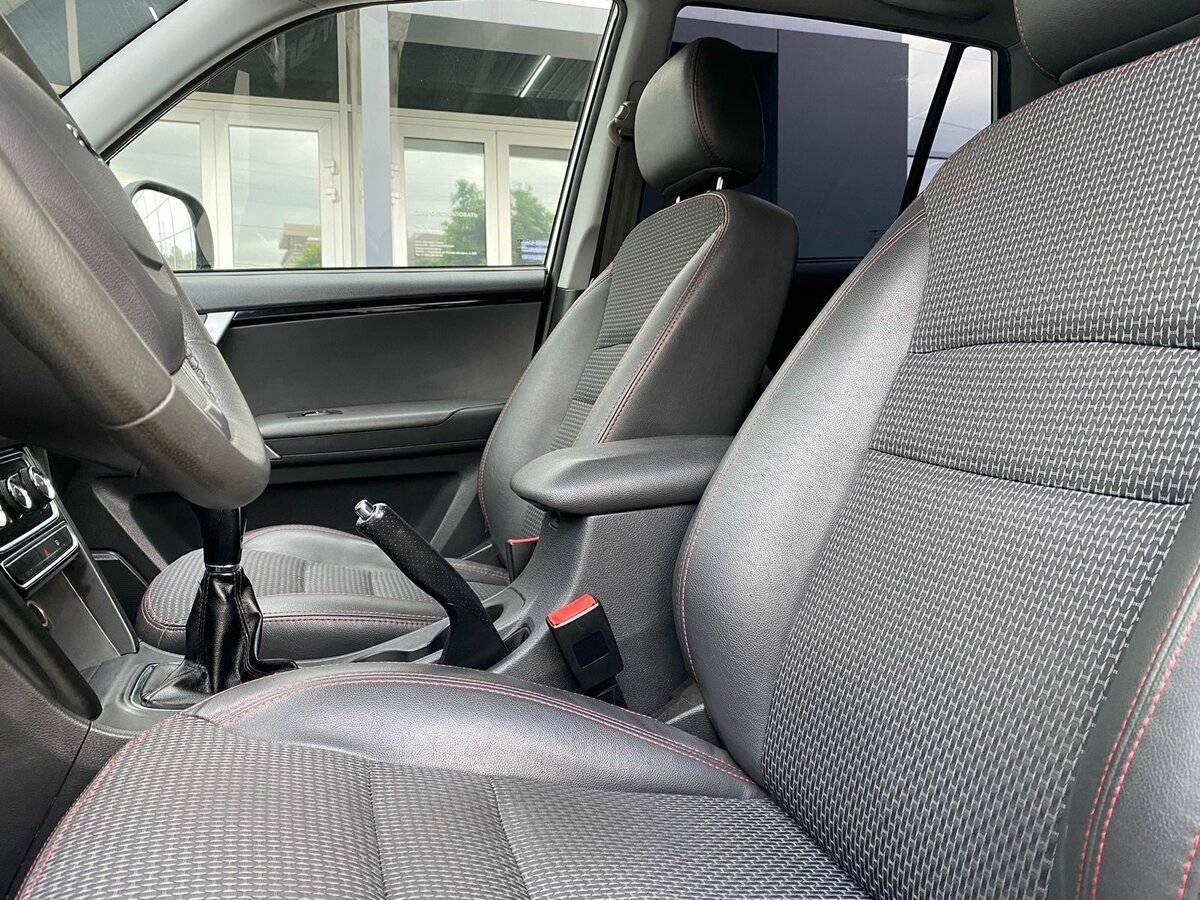 Купить Chery Tiggo 3, 2017, 115 351 км, фото №11