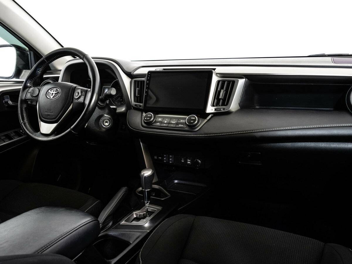 Купить Toyota RAV4, 2017, 159 813 км, фото №6