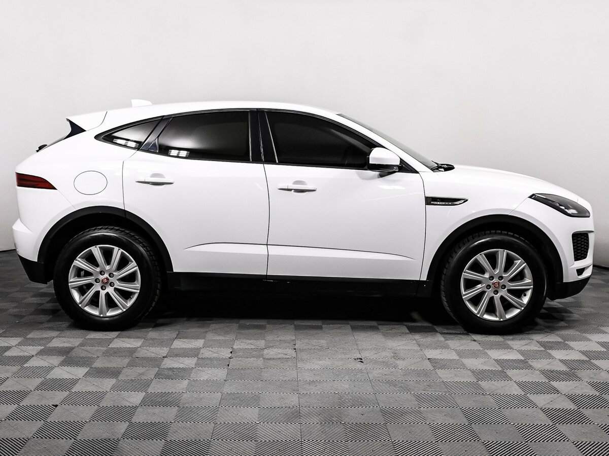 Купить Jaguar E-Pace, 2018, 131 260 км, фото №4