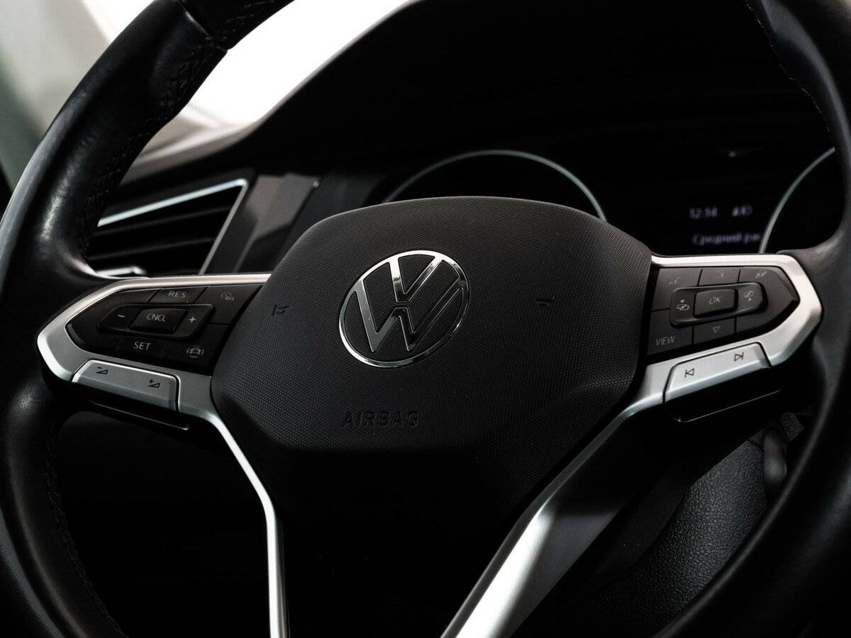 Купить Volkswagen Tiguan, 2021, 102 567 км, фото №10