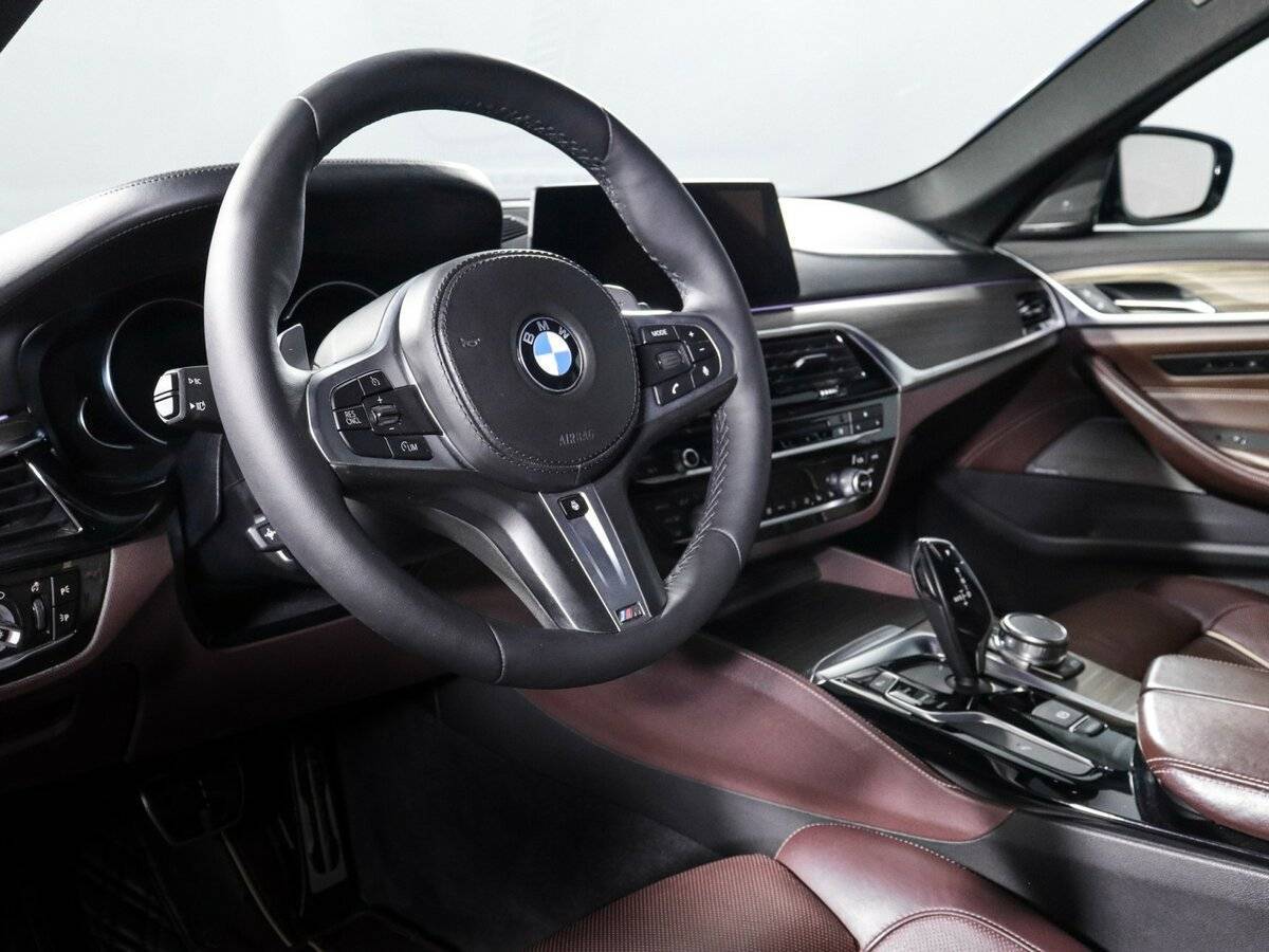 Купить BMW 5 серии 530d xDrive, 2018, 71 290 км, фото №14