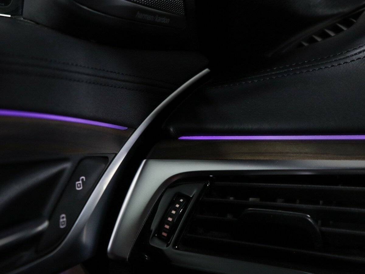 Купить BMW 5 серии 530d xDrive, 2018, 71 290 км, фото №26