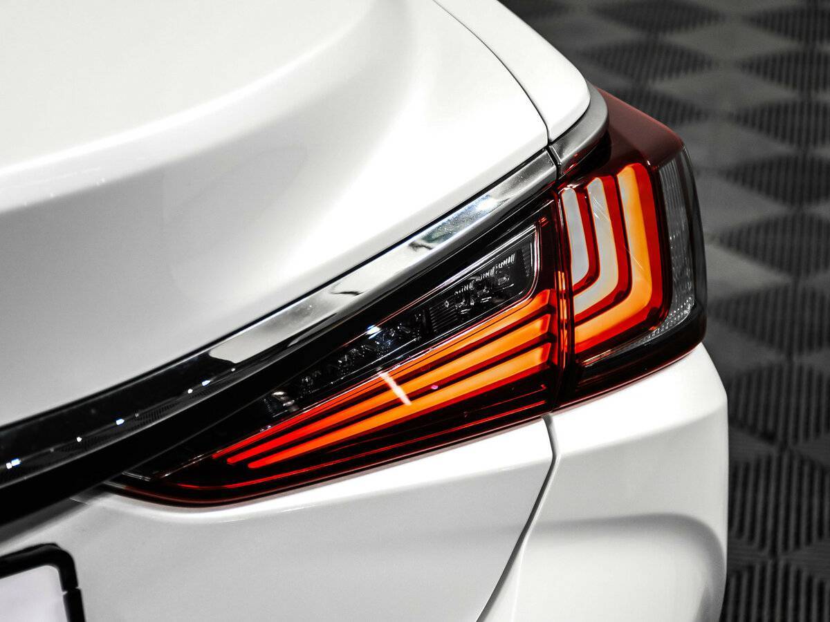 Купить Lexus ES 250, 2021, 44 124 км, фото №17