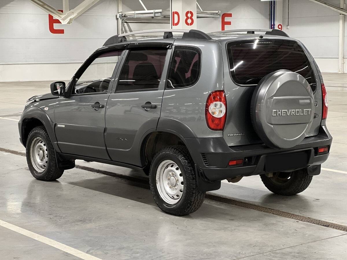 Купить Chevrolet Niva, 2013, 168 387 км, фото №7