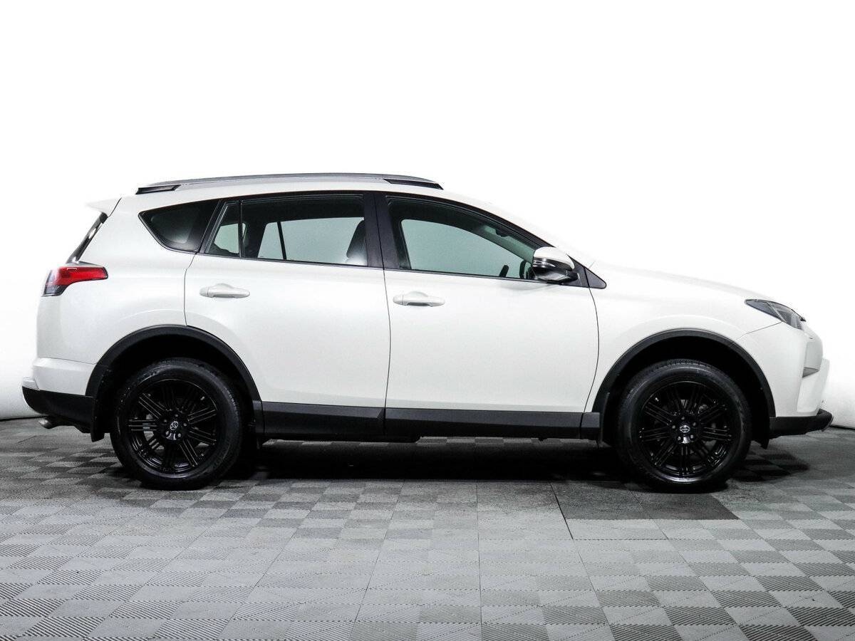Купить Toyota RAV4, 2017, 59 900 км, фото №4