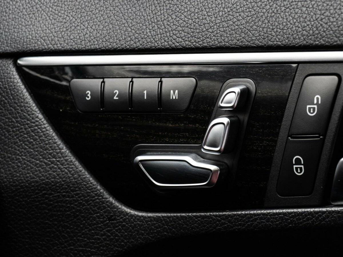 Купить Mercedes-Benz E-Класс 200, 2013, 192 637 км, фото №24