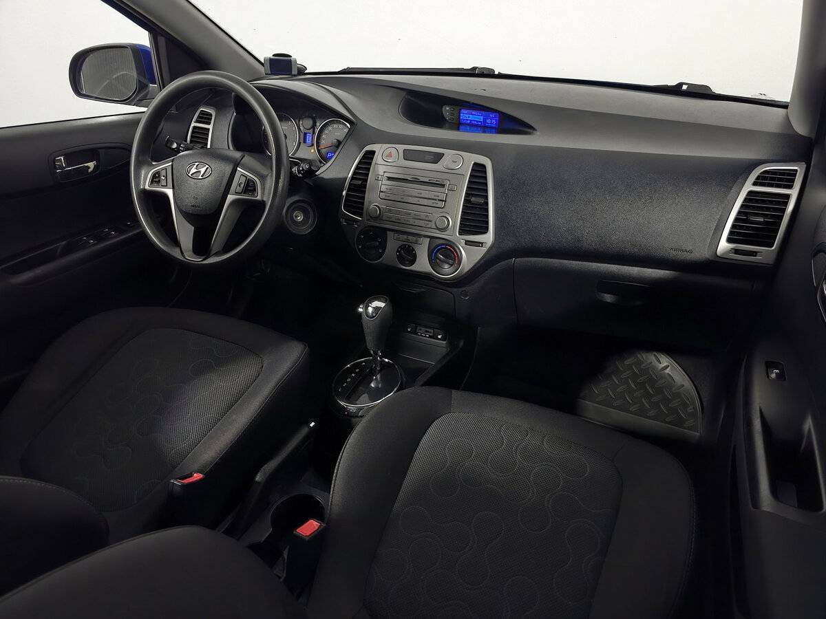 Купить Hyundai i20, 2010, 158 300 км, фото №9