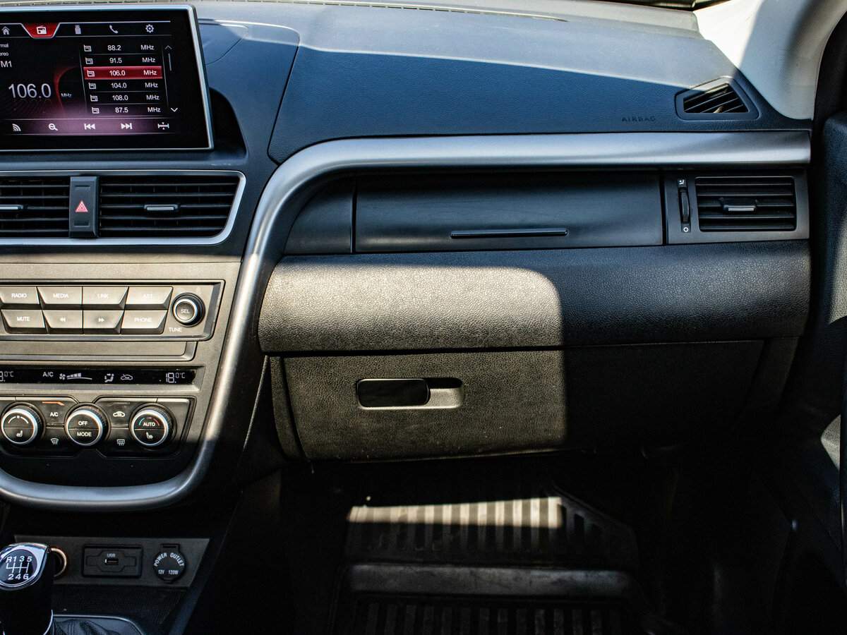 Купить FAW Besturn X80, 2018, 93 545 км, фото №8