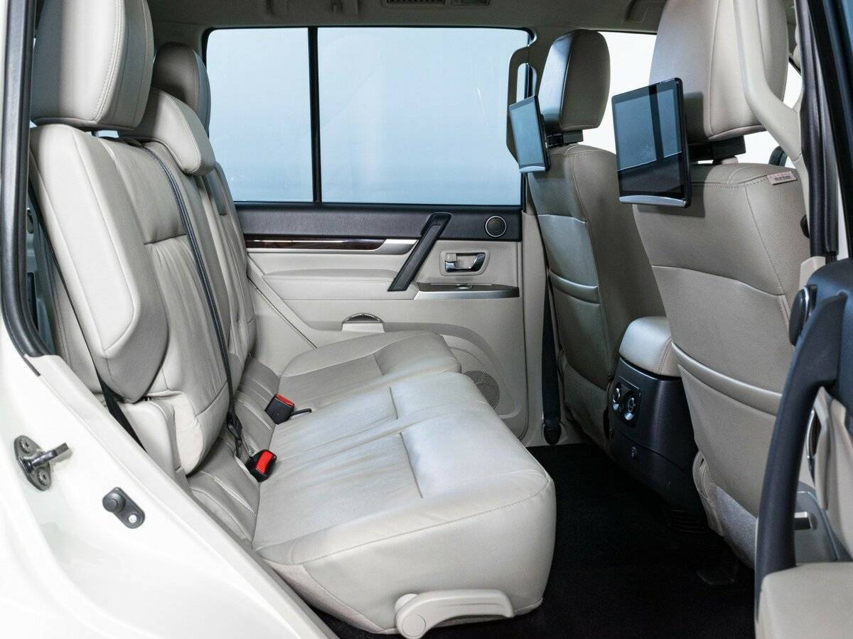 Купить Mitsubishi Pajero, 2019, 49 000 км, фото №12