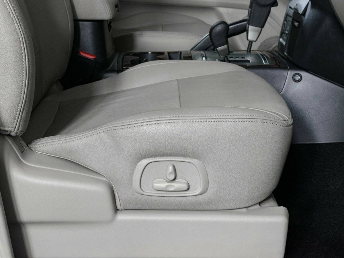 Купить Mitsubishi Pajero, 2019, 49 000 км, фото №17