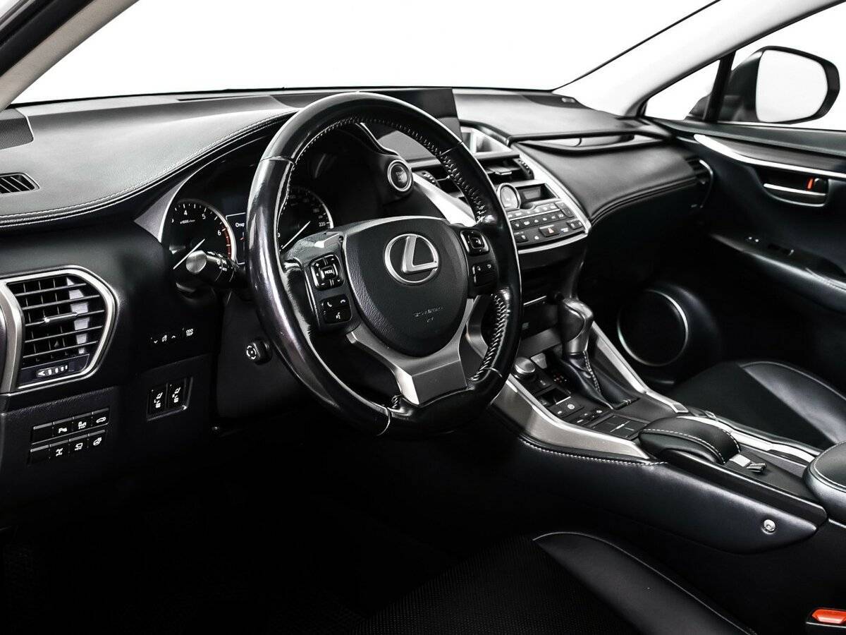 Купить Lexus NX 200t, 2015, 114 805 км, фото №12