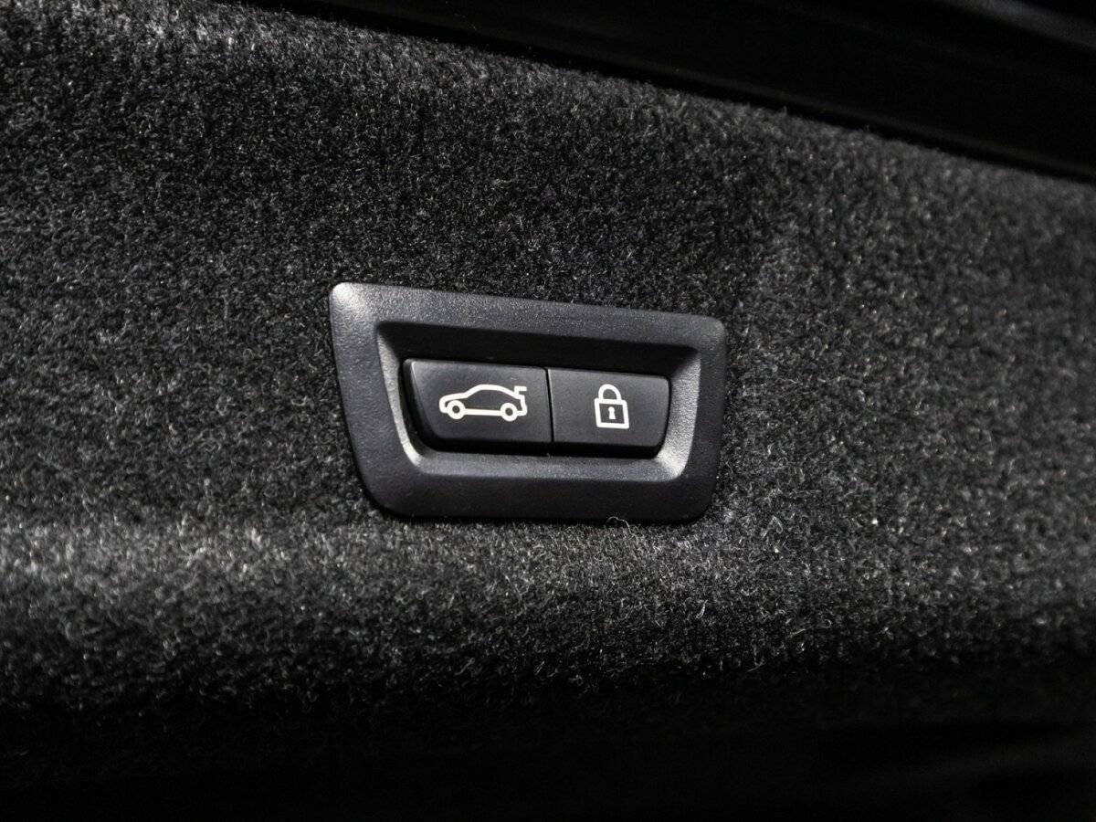 Купить BMW 3 серии 318d, 2019, 97 540 км, фото №16