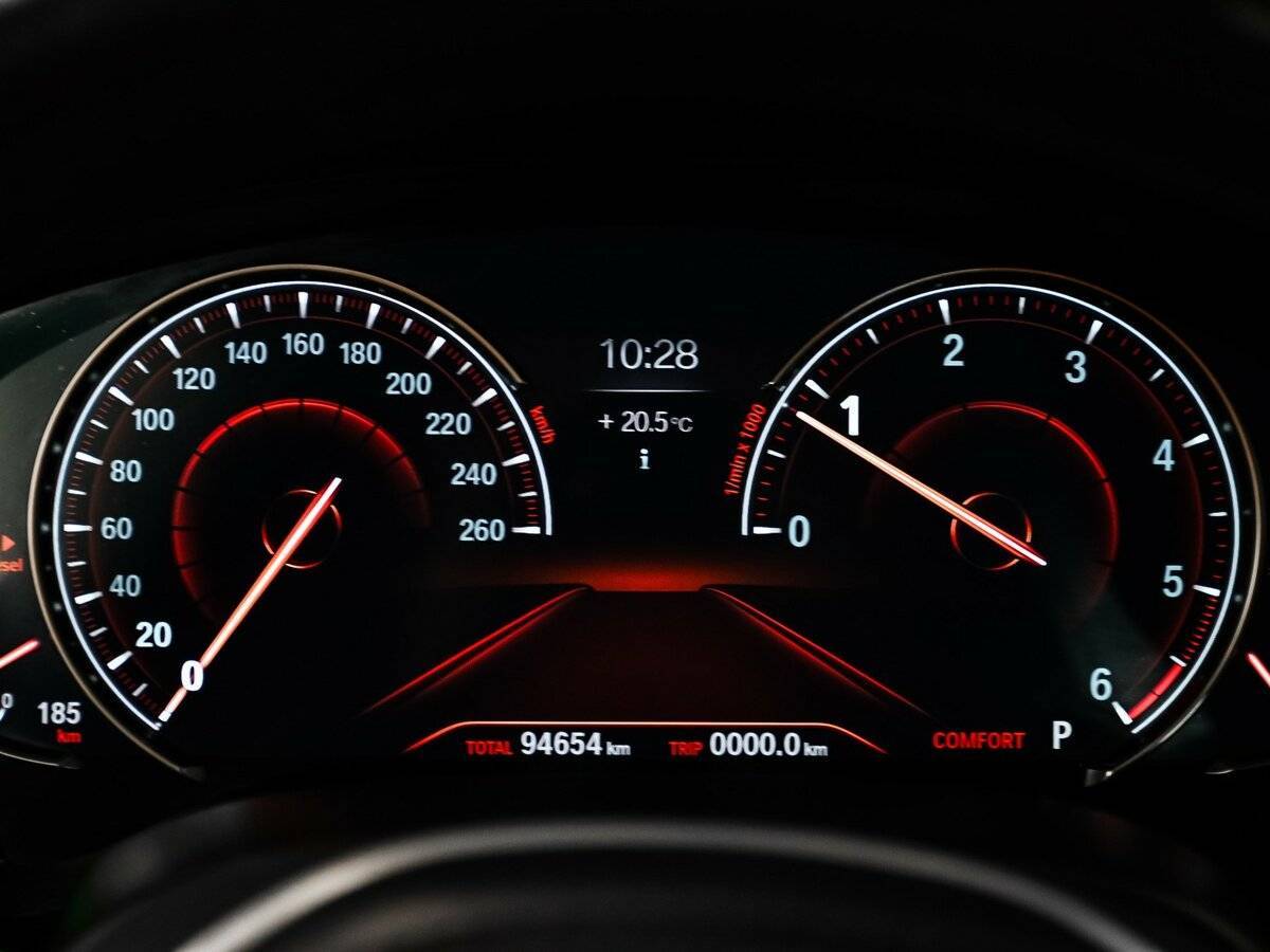 Купить BMW 5 серии 530d xDrive, 2018, 94 700 км, фото №9