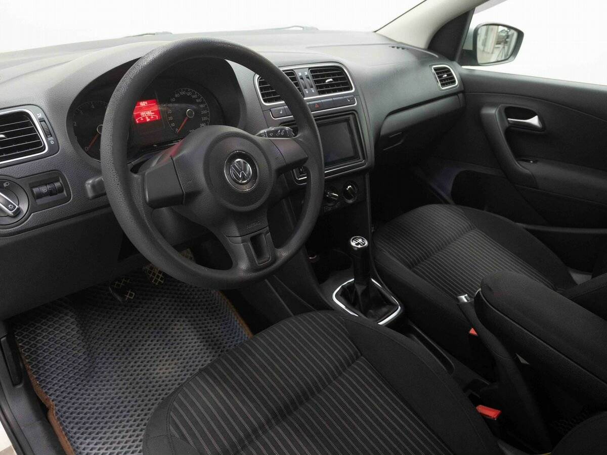 Купить Volkswagen Polo, 2011, 195 486 км, фото №7