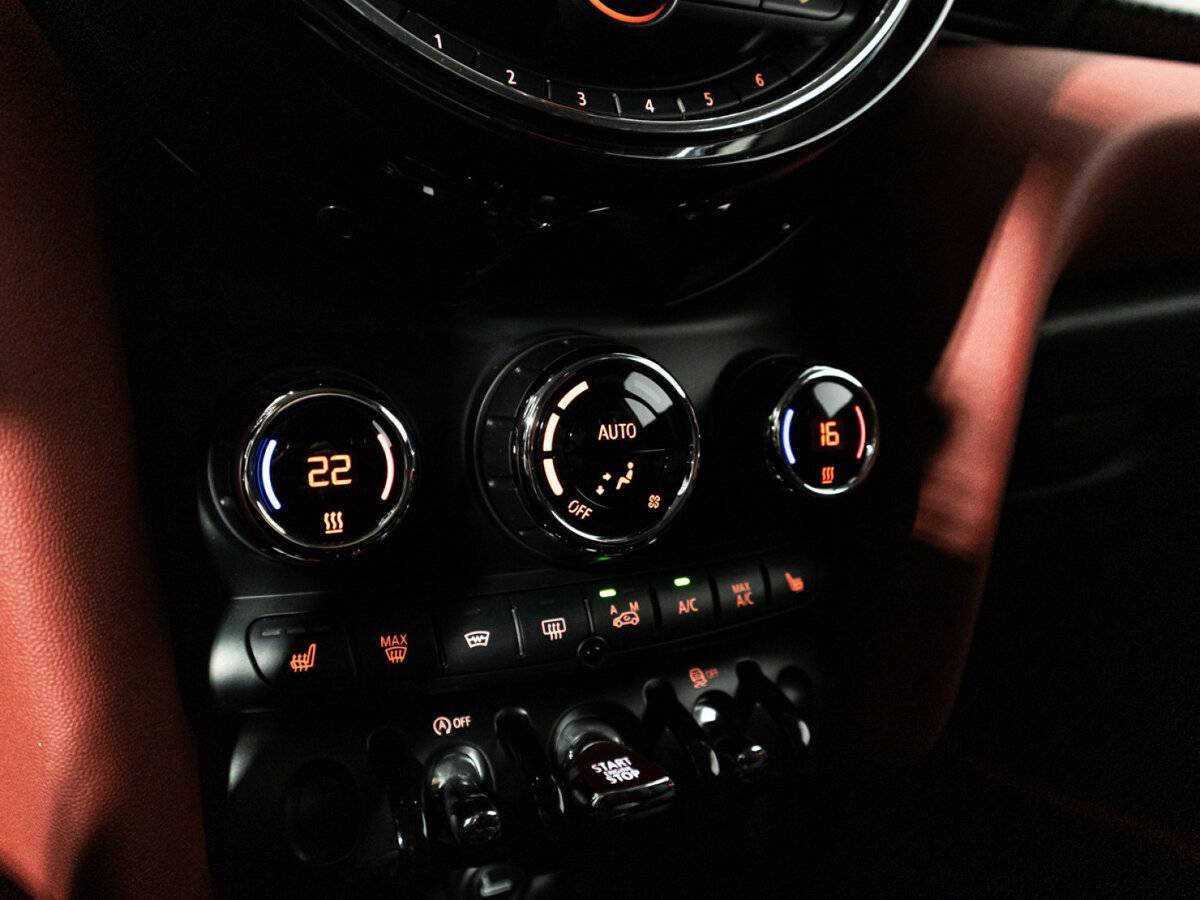 Купить Mini Hatch Cooper S, 2016, 71 338 км, фото №17