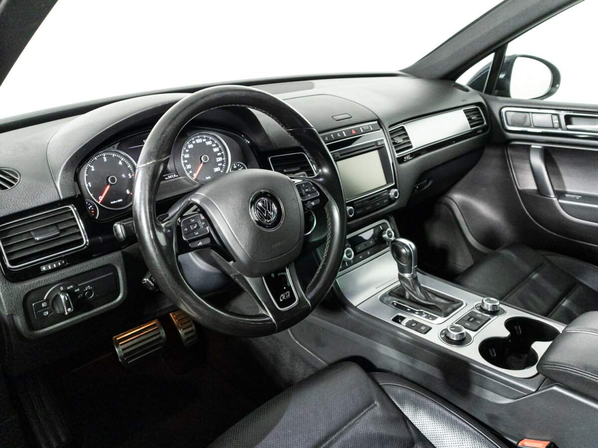 Купить Volkswagen Touareg, 2016, 155 757 км, фото №11