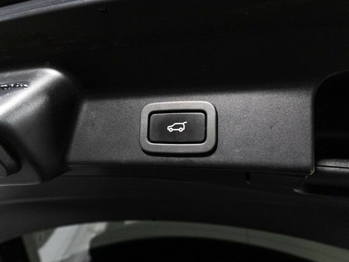 Купить Jaguar F-Pace, 2016, 159 996 км, фото №16